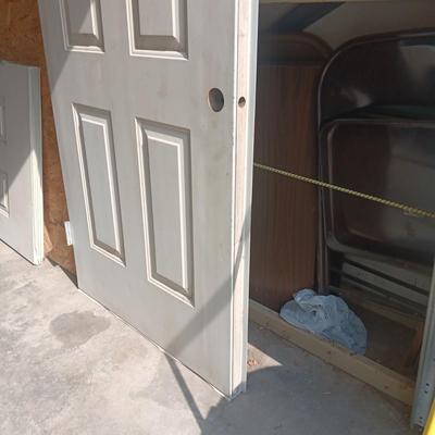 SOLID CORE EXTERIOR DOOR 72" X 36"