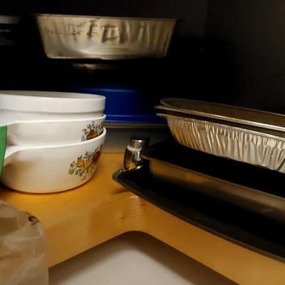 Bakeware Lot (A)