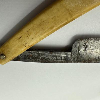 Antique Straight Razors (see description)
