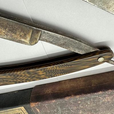 Antique Straight Razors (see description)