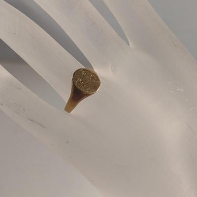 10 Karat Yellow Gold Ring- Approx Weight 2 Grams (#315)