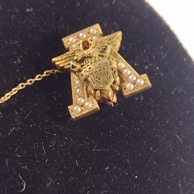 14 Karat Yellow Gold and Pearl USMA West Point Pin- Approx Weight 8 Grams (#316)