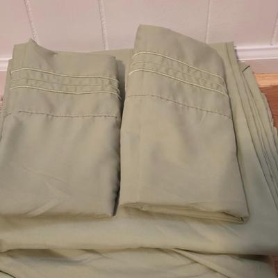 King Green Sheet Set
