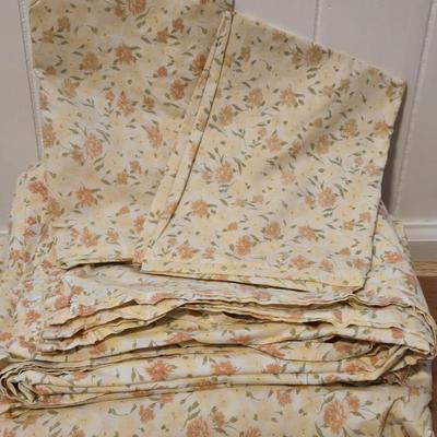Queen Sheet Set