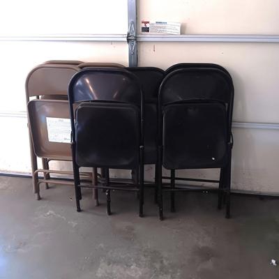 7 FOLDING CHAIRS, METAL TRUNK AND A VINTAGE WOODEN CHAIR