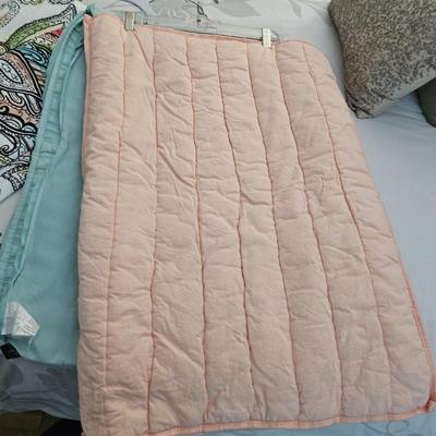 Bedroom Linen Lot (A)