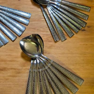 Flatware Service Set for 8 and Serving Set