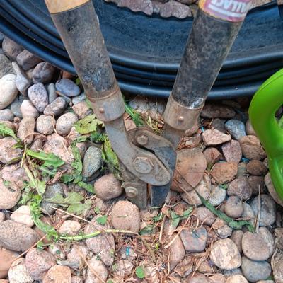 13" ELECTRIC WEED TRIMMER, EDGING, WINDOW SCREEN, LOPERS AND MORE