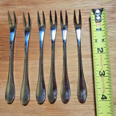 Oneida Cocktail Forks