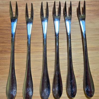 Oneida Cocktail Forks