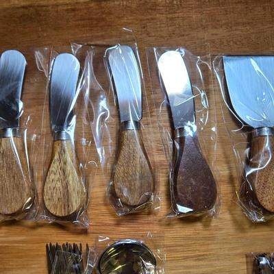 Charcuterie and Snack Serving Ware