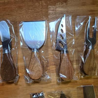 Charcuterie and Snack Serving Ware
