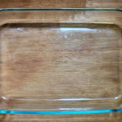 Pyrex Casserole Dish