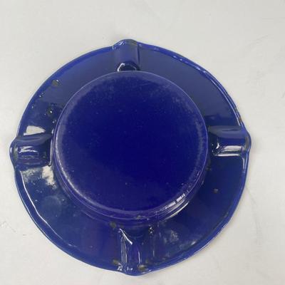 Vintage advertising ashtray - blue enamelware made in France