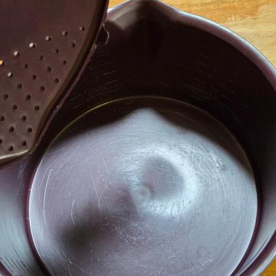 Pampered Chef 1 Quart & 2 Quart Micro Cooker Steamer Straine, The Pampered Chef Steamers