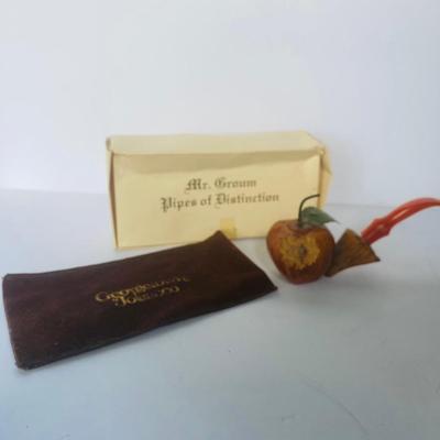 Vintage Georgetown Tobacco Signed Mr. Groum Pipe of Distinction