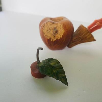 Vintage Georgetown Tobacco Signed Mr. Groum Pipe of Distinction