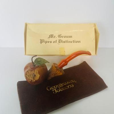 Vintage Georgetown Tobacco Signed Mr. Groum Pipe of Distinction