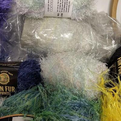 Fun Fur yarn
