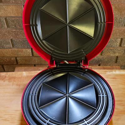 Santa Fe Quesadilla Maker