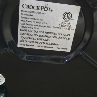 Crockpot with Hinged Lid