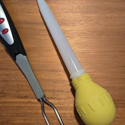 Mixed Lot of Kitchen Utensils