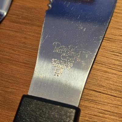 (3) The Pampered Chef Spreaders