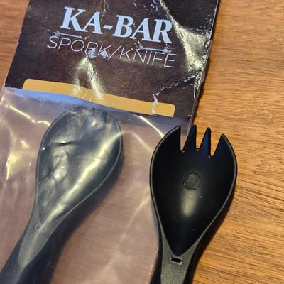 (2) Ka- Bar Sporks