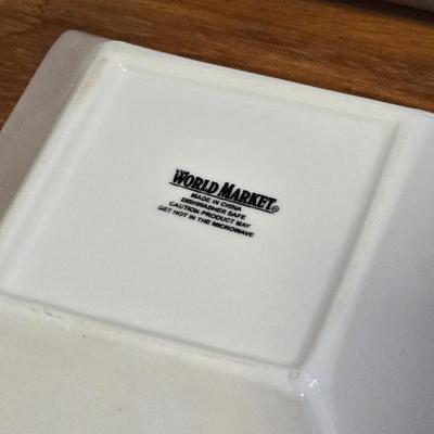 3 Different Sizes Square Bowls and a Condiment Dish