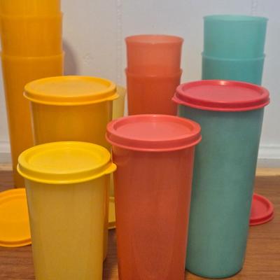 Tupperware Cups with Lids