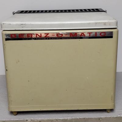 Vintage Benz-O-Matic Ice Machine