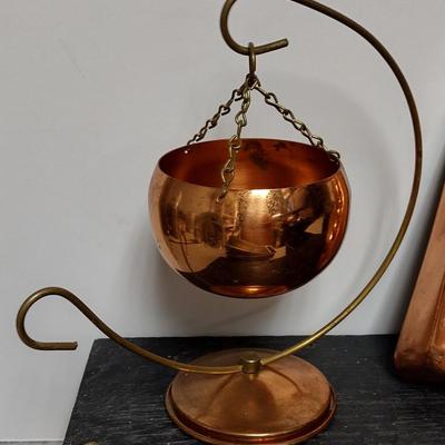 what in the MCM copper piece is that lot?
