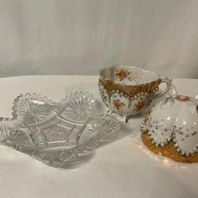 2 Lovely floral & gold trim cups and a serving dish