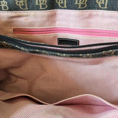 Dooney & Bourke Leather Handbag