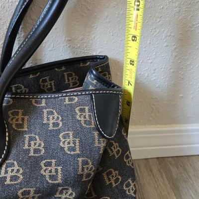 Dooney & Bourke Leather Handbag