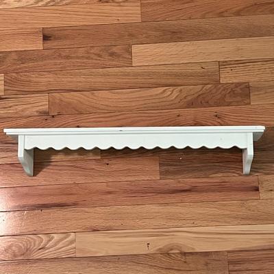 White Beveled Oval Mirror and More (B1-DZ