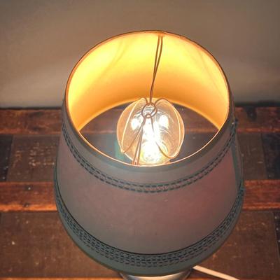 White Beveled Oval Mirror and More (B1-DZ
