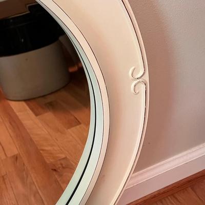 White Beveled Oval Mirror and More (B1-DZ
