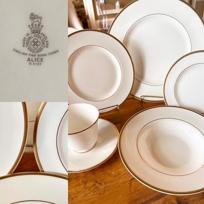 ROYAL DOULTON ~ “Alice” ~ 6 Piece Service For 8 ~ (48 Pieces Total)