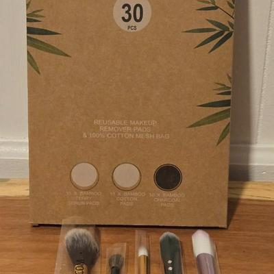 New Makeup Brushes & Sponges
