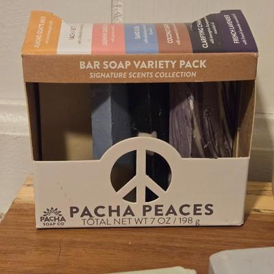 New Soaps and Lotion Lot