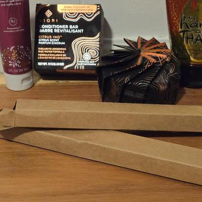 Mixed Beauty Lot- lotion, toothbrushes, and Shampoo & Conditioner Bars