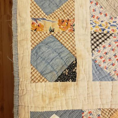Hand Sewn Quilt 75" x 62" (P-KD)