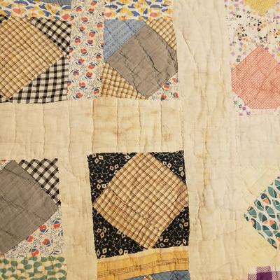 Hand Sewn Quilt 75" x 62" (P-KD)