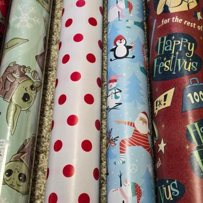 6 Rolls of Christmas Gift Wrap