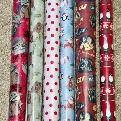 6 Rolls of Christmas Gift Wrap