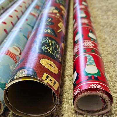 6 Rolls of Christmas Gift Wrap