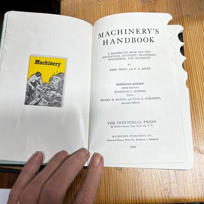 Machine Books (WS-MK)