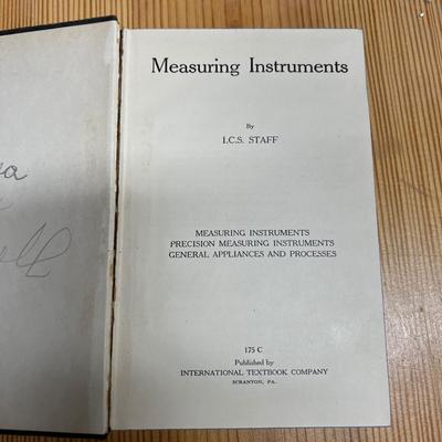 Machine Books (WS-MK)