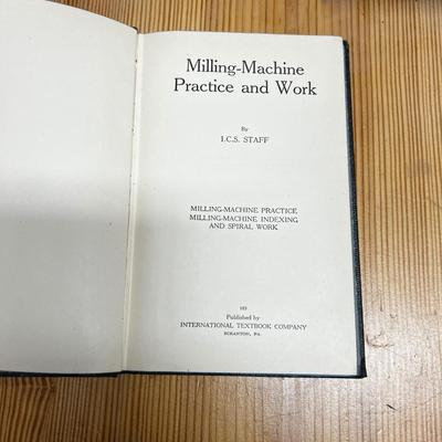 Machine Books (WS-MK)